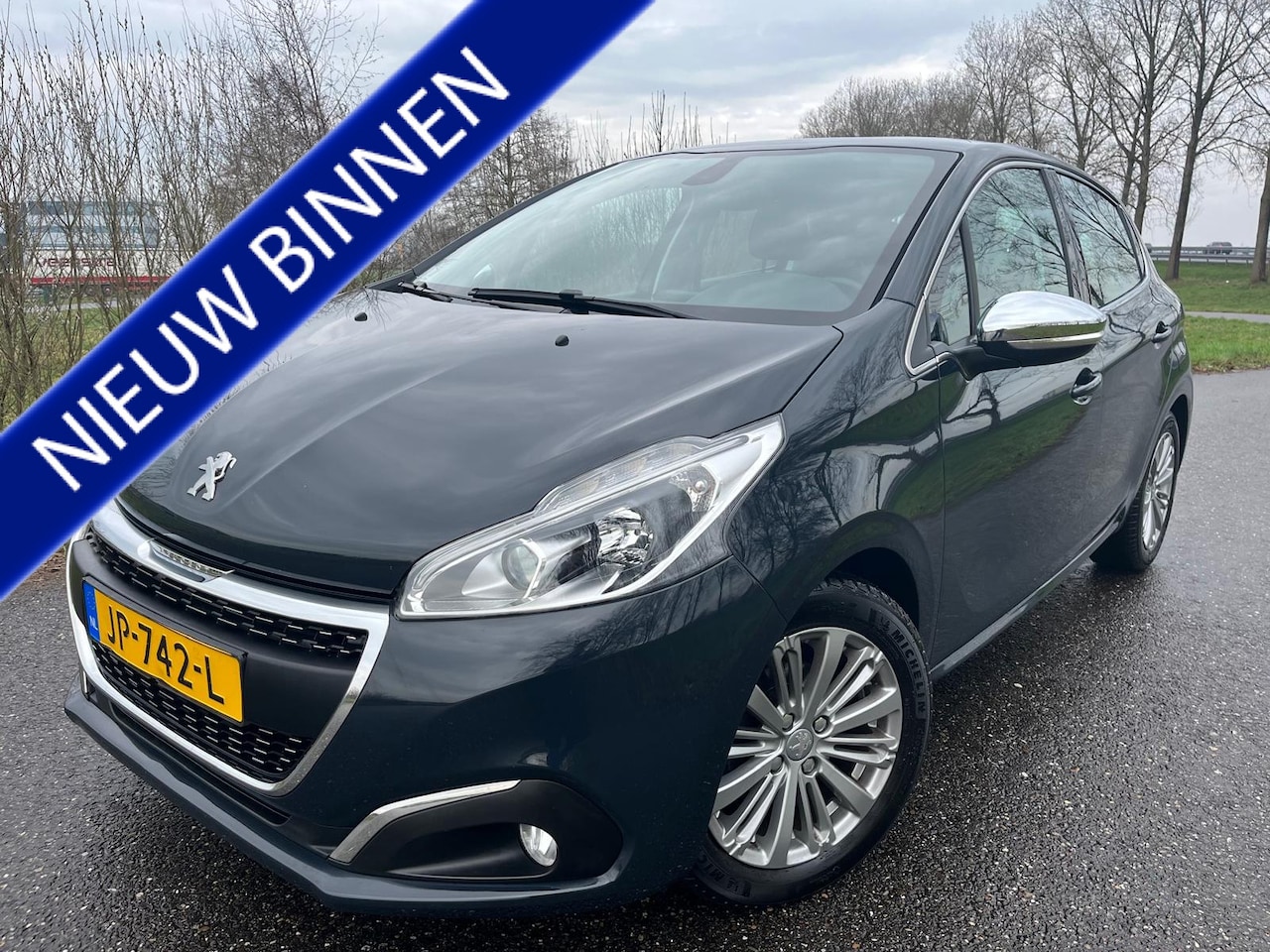Peugeot 208 - 1.2 PureTech Blue Lease Executive 1.2 PureTech Blue Lease Executive - AutoWereld.nl