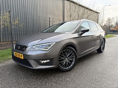 SEAT Leon ST - 1.4 TSI FR Connect / FR UITVOERING / PANORAMADAK / CARPLAY