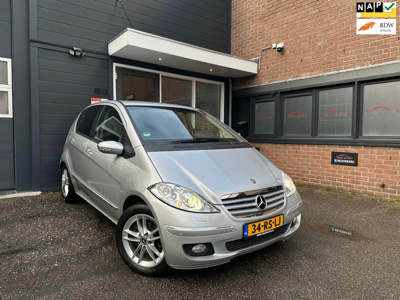 Mercedes-Benz A-klasse - 170 Elegance|Nap|Aut|Pdc|Xenon|Cruise - AutoWereld.nl