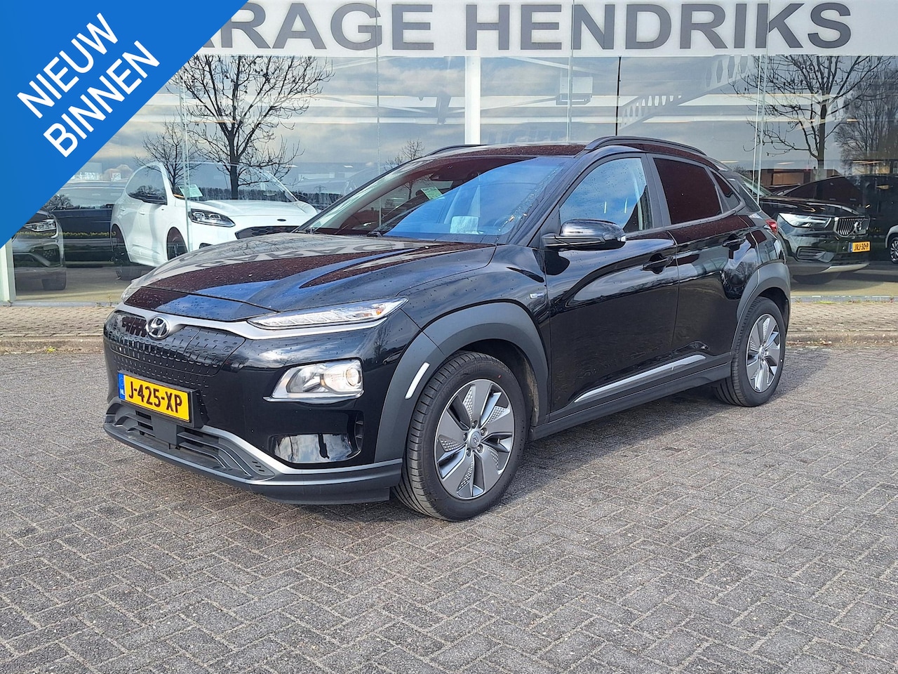 Hyundai Kona Electric - EV Fashion 64 kWh | SOH: nnb | Trekhaak | 3 Fase | Warmtepomp | HUD | Navi | Adaptive CC | - AutoWereld.nl