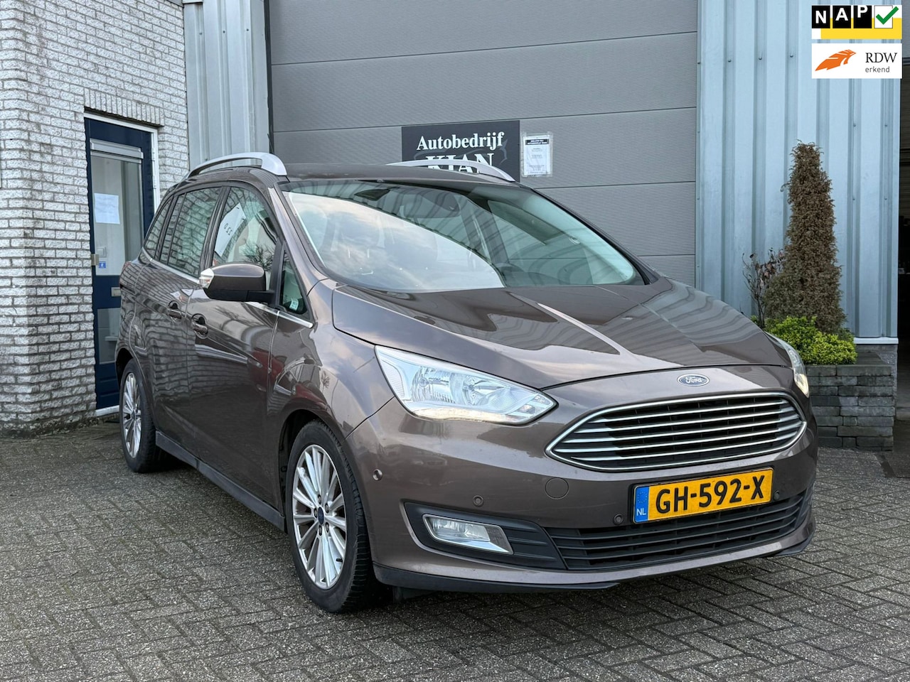 Ford Grand C-Max - 1.0 Titanium 1.0 Titanium - AutoWereld.nl
