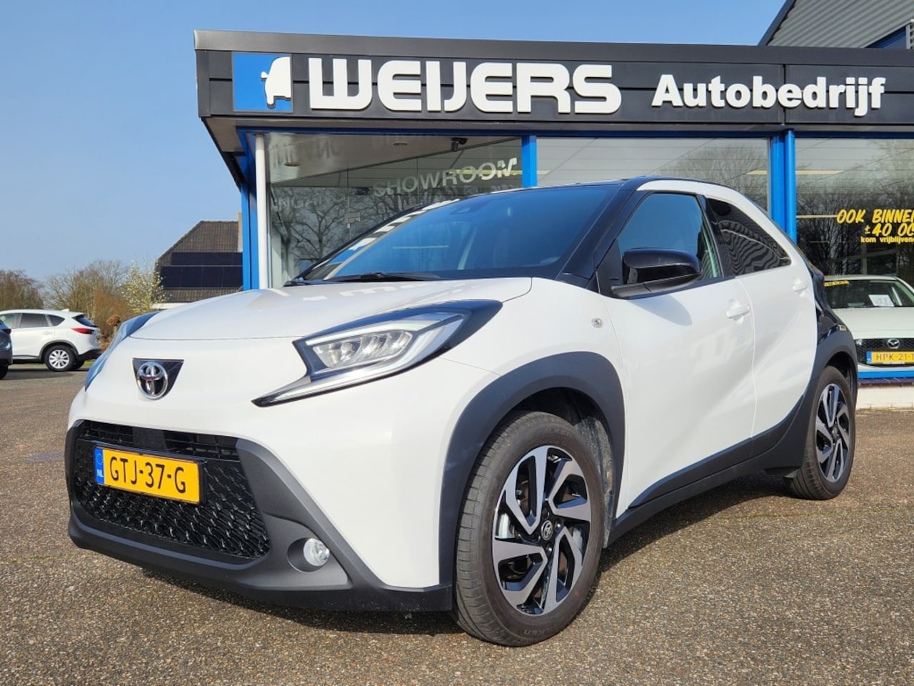 Toyota Aygo X - 1.0 VVT-i MT Pulse 1.0 VVT-I MT Pulse, Climate, Adapt. Cruise, Android/Apple, Bi-Tone - AutoWereld.nl