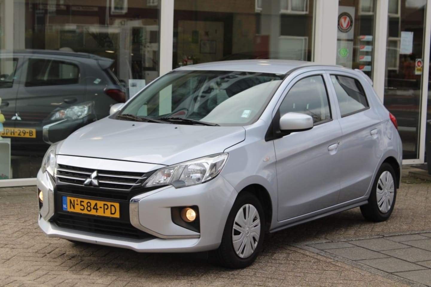 Mitsubishi Space Star - 1.2 Cool+ 1.2 COOL+ - AutoWereld.nl