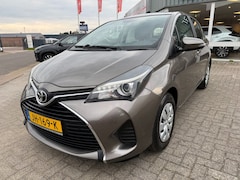 Toyota Yaris - 1.0 VVT-i Aspiration