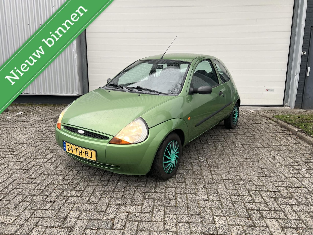 Ford Ka - 1.3 Futura Nieuwe APK - Airco - AutoWereld.nl