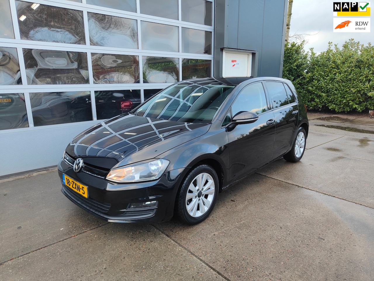 Volkswagen Golf - 1.2 TSI Trendline 1.2 TSI Trendline - AutoWereld.nl