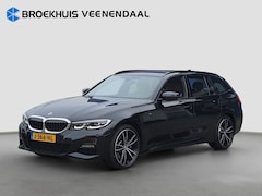 BMW 3-serie Touring - 330e 292pk M-Sport | Leder | Trekhaak | Org. NL | Cruise Control | 18 inch | Apple Carplay