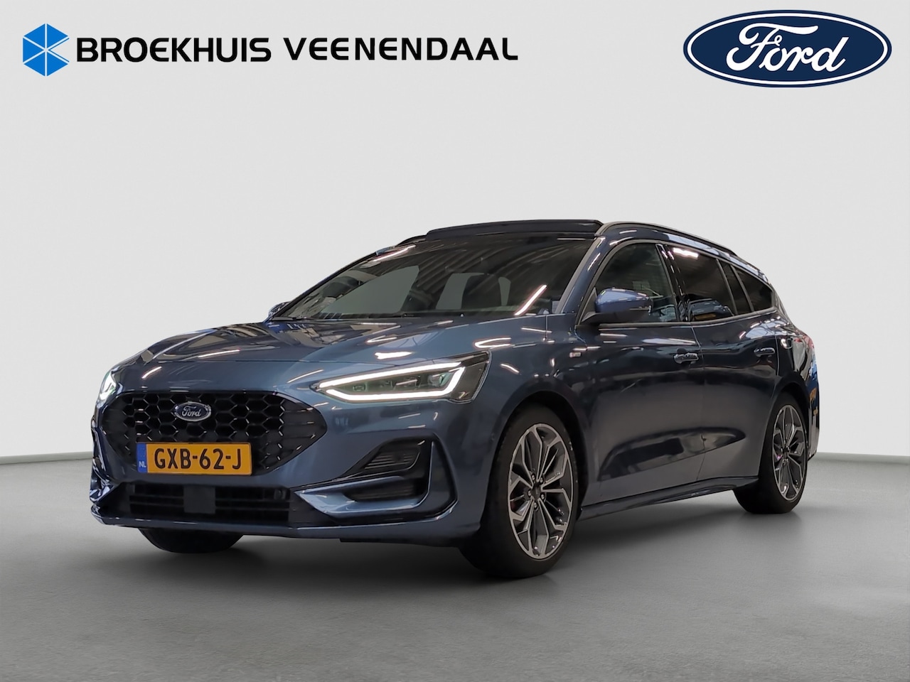 Ford Focus Wagon - 1.0 Hybrid ST Line X | Pano | Winter Pack | Adap. Cruise | Matrix LED | Achteruitrijcamera - AutoWereld.nl