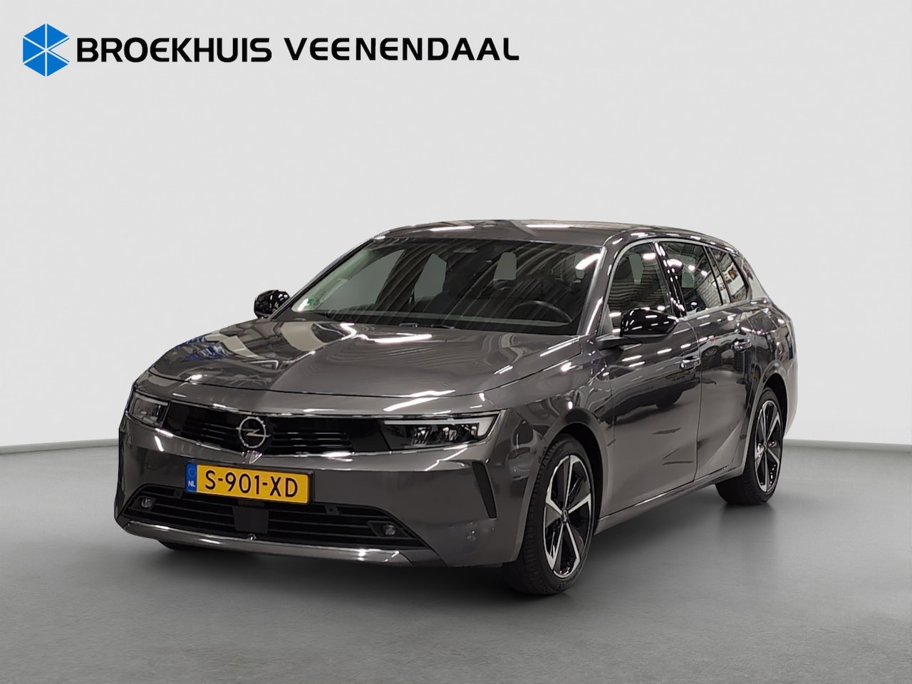 Opel Astra Sports Tourer - 1.6 Turbo Hybrid | Adap. Cruise | Apple Carplay | Parkeersensoren | 17 inch | Airco (autom - AutoWereld.nl