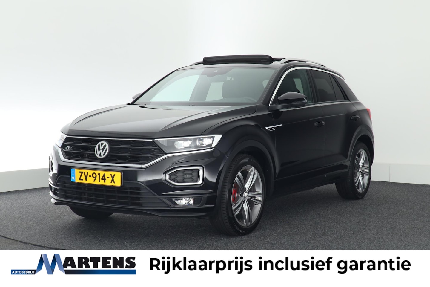 Volkswagen T-Roc - 1.5 TSI 150pk DSG R-Line Sport Panoramadak Camera Leder Navigatie Virtual Cockpit - AutoWereld.nl