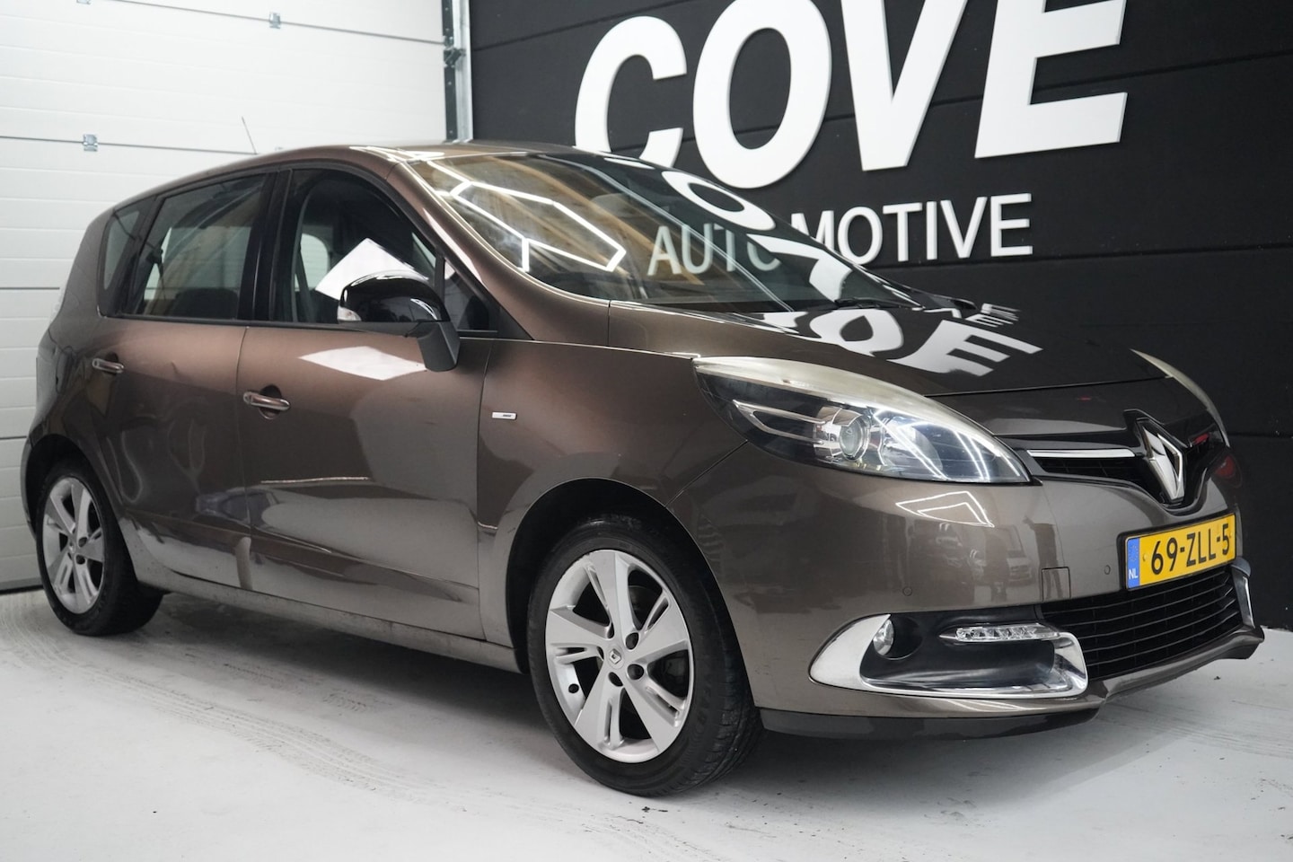 Renault Scénic - 1.2 TCe Bose | AIRCO | CRUISE | CAMERA - AutoWereld.nl