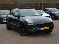 Porsche Macan - 2.0 / NL Auto / Dealer onderhouden / Panoramadak / Camera / Luchtvering / Sportdesign+Chro
