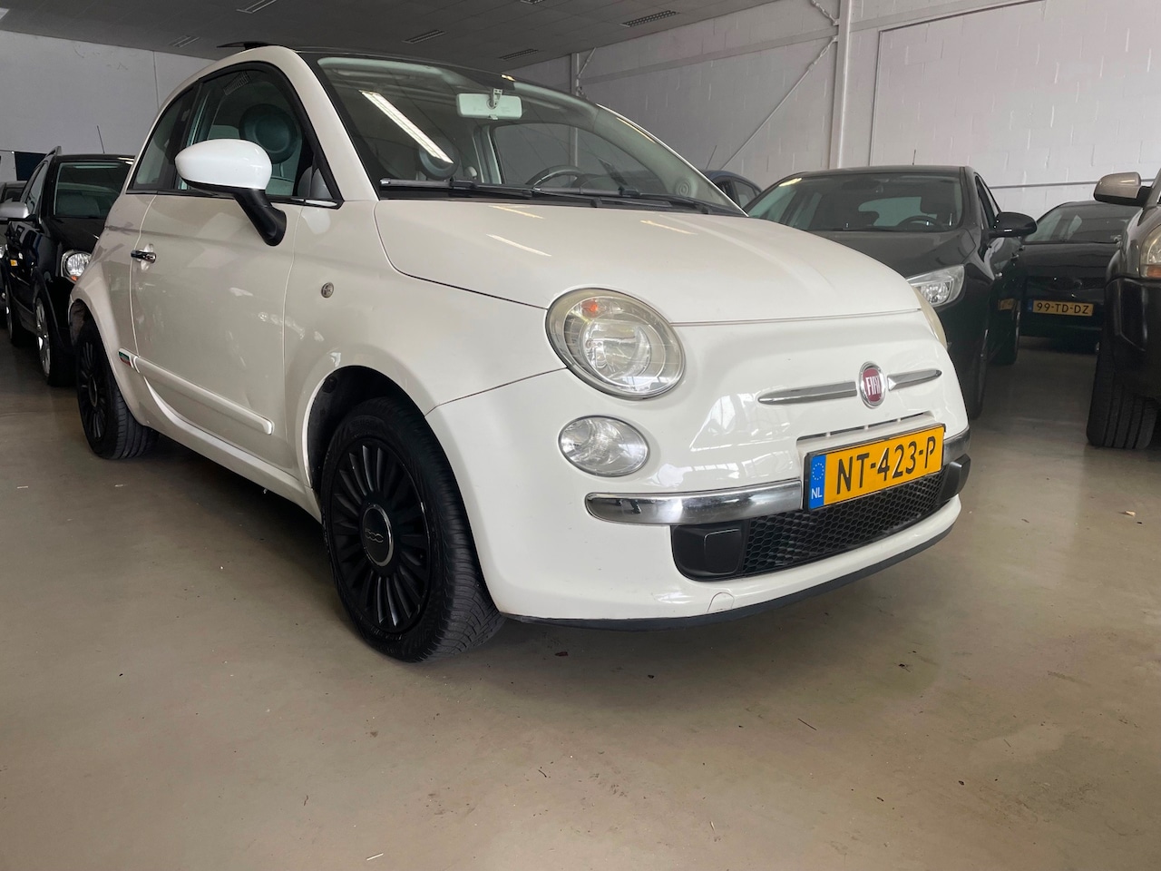 Fiat 500 - 1.2 Naked airo panoramadak leuke auto - AutoWereld.nl