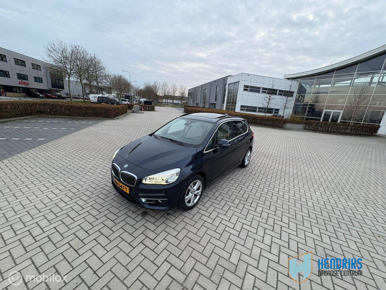 BMW 2-serie Active Tourer - 225xe Luxury 225xe Luxury - AutoWereld.nl