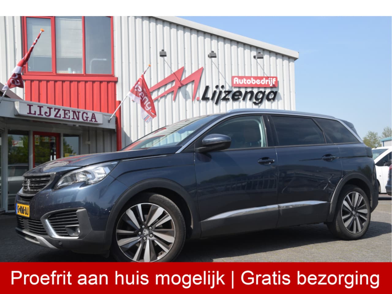 Peugeot 5008 - 1.2 PureTech Blue Lease Premium Carlplay | 19 inch | Leer | DAB | Keyless | Camera - AutoWereld.nl