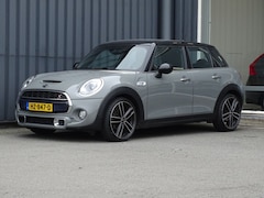 MINI Cooper S - 2.0 Serious Business 5-Deurs | LED | Navi |18"