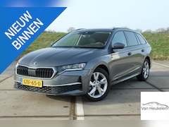 Skoda Octavia Combi - 1.5 TSI Edition | TREKHAAK | 17" GEMINI VELGEN | APPLE CAR PLAY | 'SUNSET'