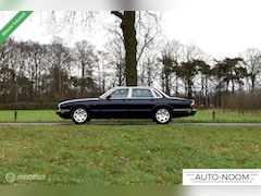 Jaguar XJ - 3.2 V8 Executive