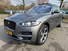 Jaguar F-Pace - 2.0 Portfolio AWD 20d PANO LED 180pk