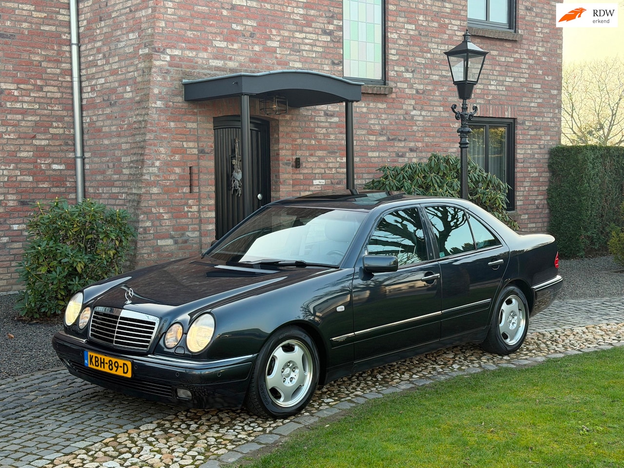Mercedes-Benz E-klasse - 420 V8 Automaat Avantgarde vol opties!! - AutoWereld.nl
