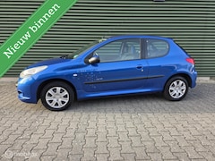 Peugeot 206 - 1.1 XR|Airco|Nieuwe Apk|