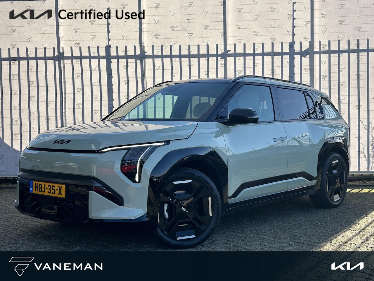 Kia EV3 - GT-Line 81.4 kWh | Stoelverwarming Voor & Achter | Cruise | Camera | Sensoren | Navi | App - AutoWereld.nl