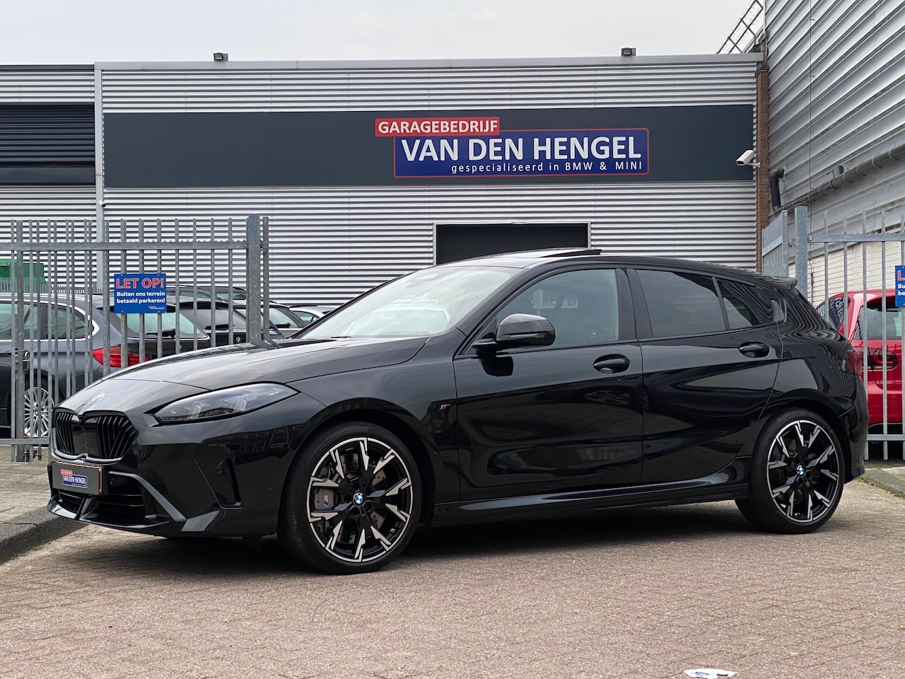 BMW 1-serie - 120 M Sport Design Edition M-Pakket Pro, Hud, HK,Led, Pandak, ///M- sportzetelels & mem. - AutoWereld.nl