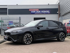 BMW 1-serie - 120 M Sport Design Edition M-Pakket Pro, Hud, HK,Led, Pandak, ///M- sportzetelels & mem.