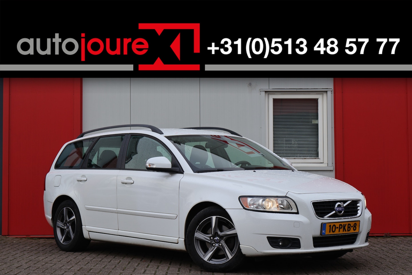 Volvo V50 - 1.6 D2 S/S Sport | Origineel NL | Cruise Control | Trekhaak | Airco | Radio | - AutoWereld.nl