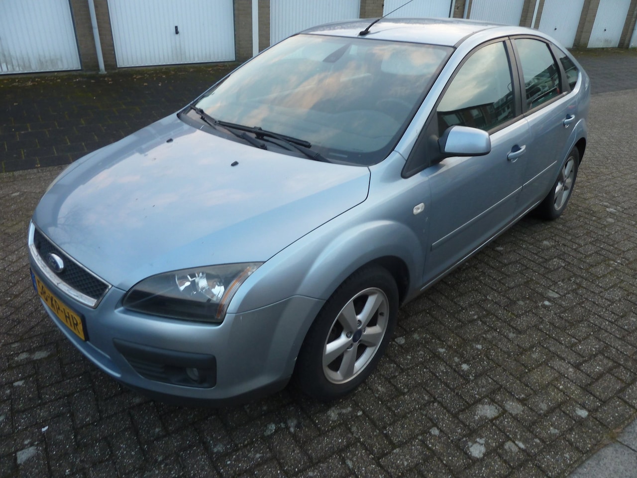 Ford Focus - 1.8-16V Ambiente Flexifuel 1.8-16V Ambiente Flexifuel - AutoWereld.nl