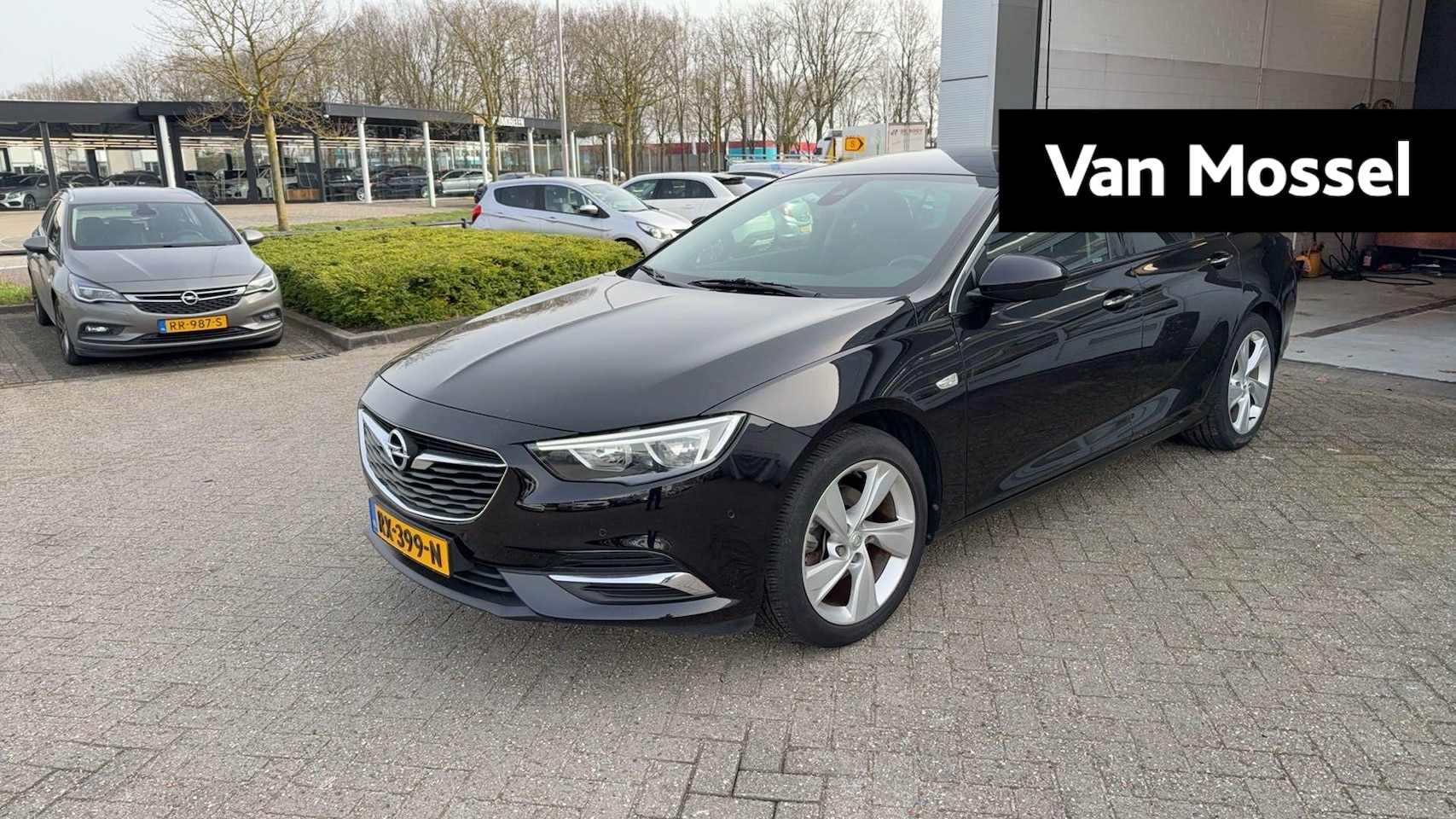 Opel Insignia Grand Sport - 1.5 Turbo Business Executive 1.5 Turbo Business Executive - AutoWereld.nl