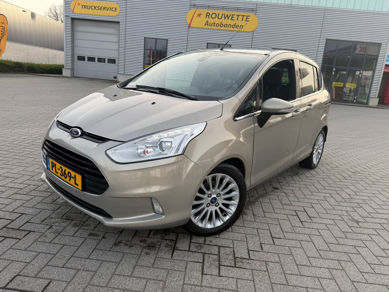 Ford B-Max - 1.0 EcoBoost Titanium 1.0 EcoBoost Titanium - AutoWereld.nl