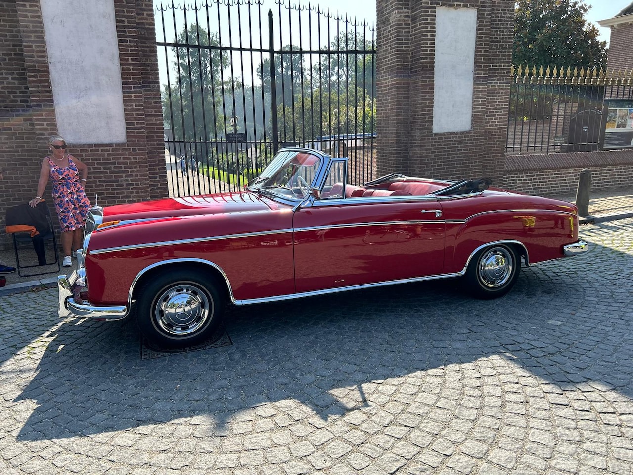 Mercedes-Benz 220 - S Cabriolet - AutoWereld.nl