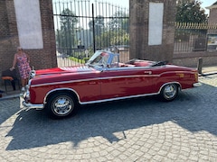 Mercedes-Benz 220 - S Cabriolet