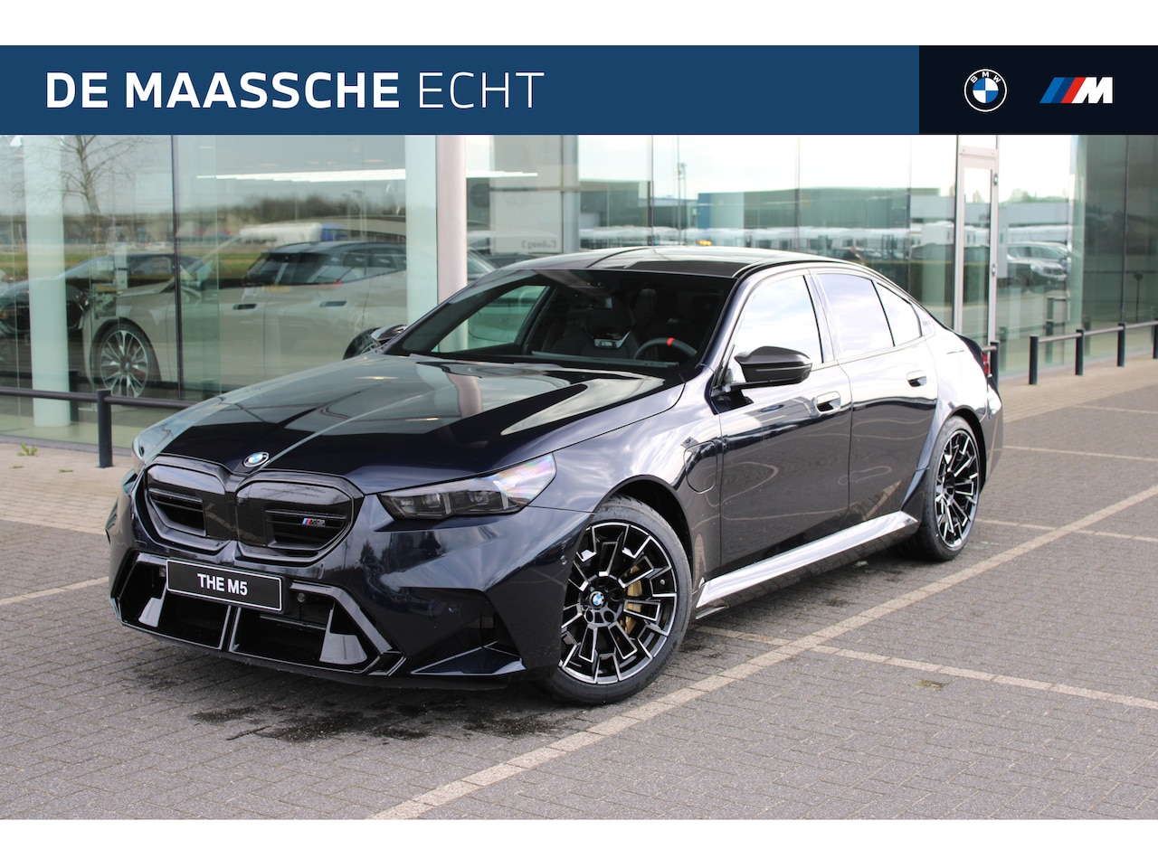 BMW M5 - 5 Serie Automaat / M Drive Professional / Trekhaak / Carbon-keramische remmen / Carbon Pac - AutoWereld.nl