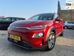 Hyundai Kona Electric - EV Premium 64 kWh 450km Range Vol Optie Uitvoering Leer Dakraam Trekhaak 1e Eig Dealer Ond