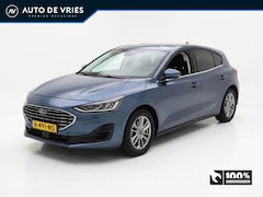 Ford Focus - 1.0 EcoBoost Hybrid 125pk 5drs. Titanium | Navigatie | Camera | Winterpakket