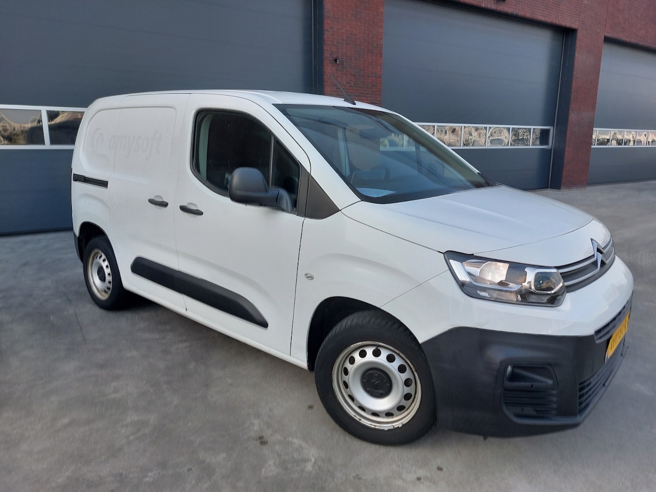 Citroën Berlingo - 1.6 BlueHDI Worker 3 persoons Airco Schuifdeur - AutoWereld.nl