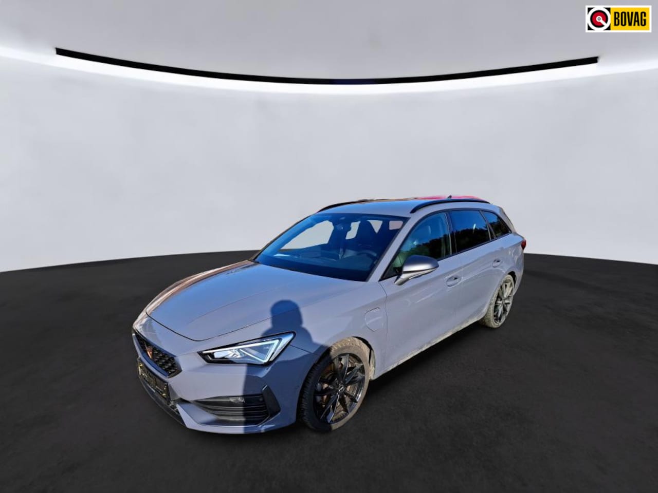 CUPRA Leon Sportstourer - 1.4 e-Hybrid * Black Edition * Camera * Stoelverwarming * - AutoWereld.nl