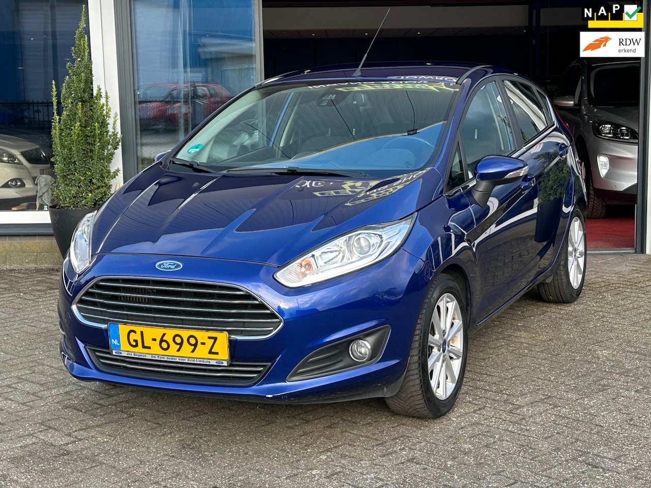 Ford Fiesta - 1.0 Titanium - 101pk - 1 Ste Eigenaar ! - AutoWereld.nl