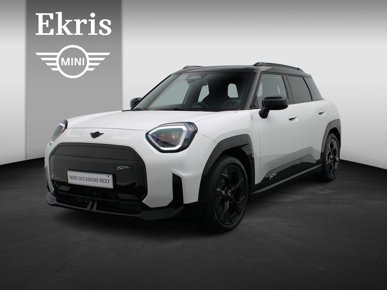 MINI Aceman - SE John Cooper Works + Pakket M + Stuurwielrand Verwarmd + Panoramadak + Driving Assistant - AutoWereld.nl
