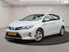 Toyota Auris - 1.8 Hybrid Aspiration * APK 2027 * NAP PAS