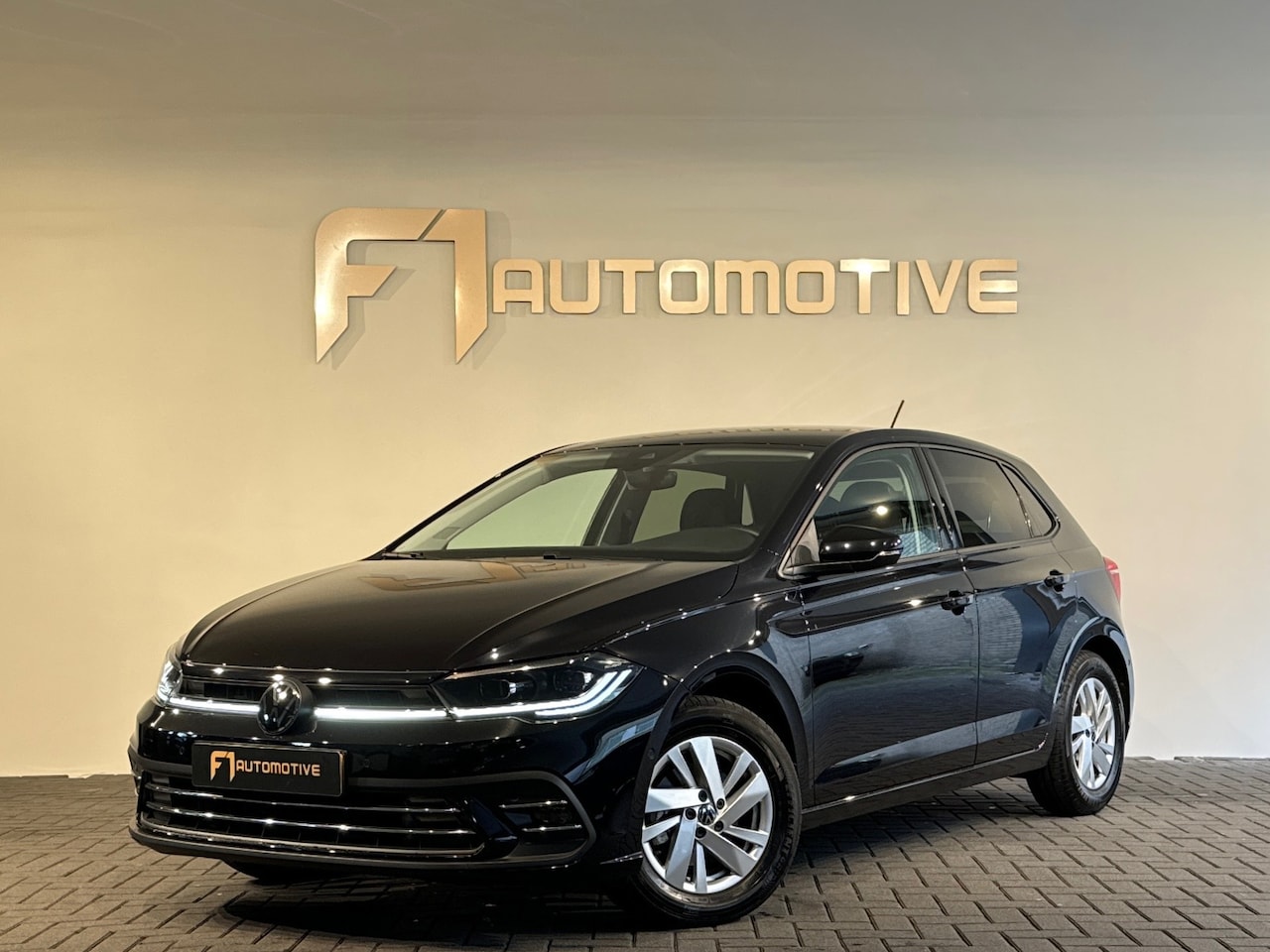 Volkswagen Polo - 1.0 TSI Style IQ|ACC|Dodehoek|Lane Assist - AutoWereld.nl
