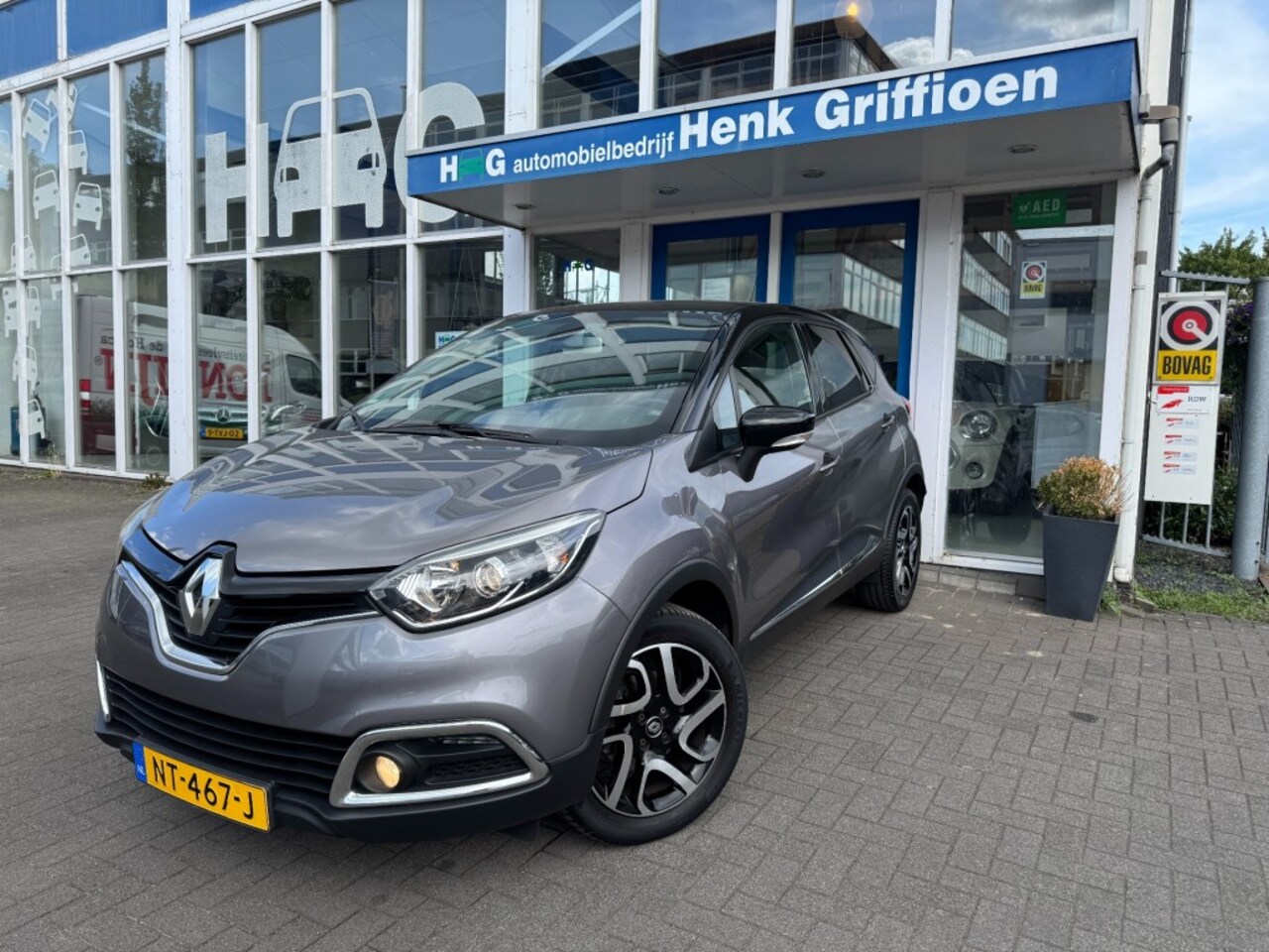 Renault Captur - 1.2 TCe Dynamique I Automaat I Trekhaak I Navigatie I Camera - AutoWereld.nl