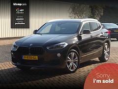 BMW X2 - sDrive18i | St.verw | Nav | LMV 18inch | Zw.grille | TrekHaak