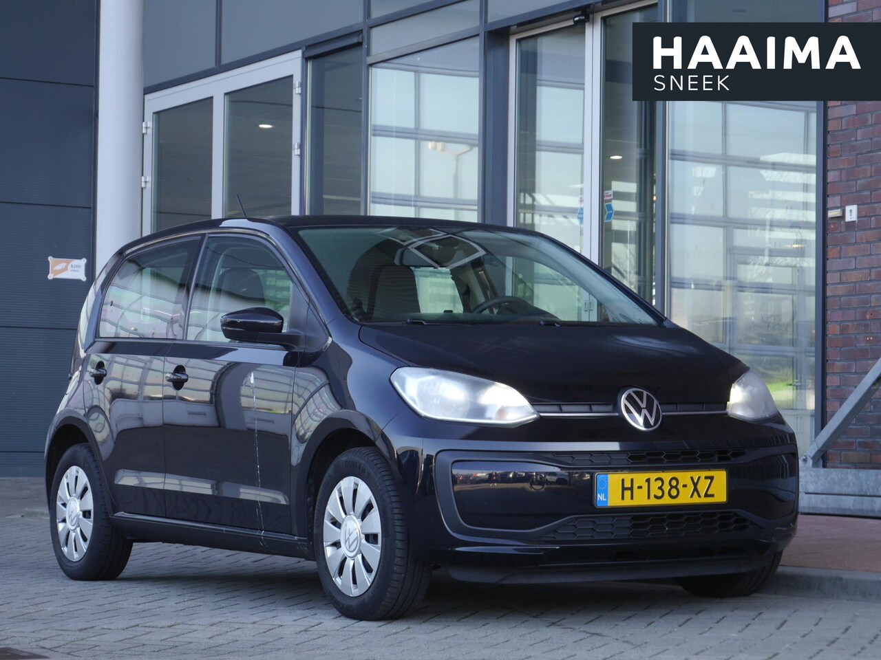 Volkswagen Up! - 1.0 BMT move up! | 5 deurs | Airco | Bluetooth | Elektrische ramen | Centrale deurvergrend - AutoWereld.nl