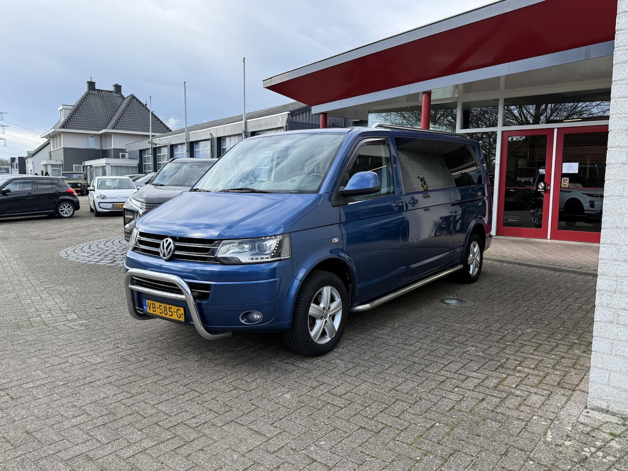 Volkswagen Transporter - 2.0 TDI 4 Motion DSG | Luchtvering | Trekhaak | Schuif deur links&rechts | Volledig onderh - AutoWereld.nl