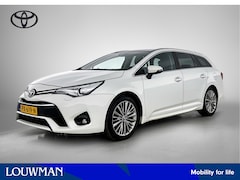 Toyota Avensis Touring Sports - 1.8 VVT-i Executive Business Premium Automaat | Trekhaak | Parkeersensoren |