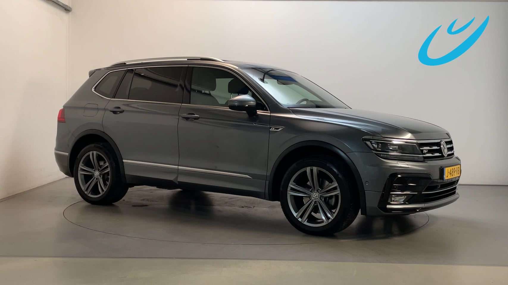 Volkswagen Tiguan Allspace - 1.5 TSI 150pk DSG Highline Business R R-Line Panoramadak Leder Camera Stoelverwarming - AutoWereld.nl