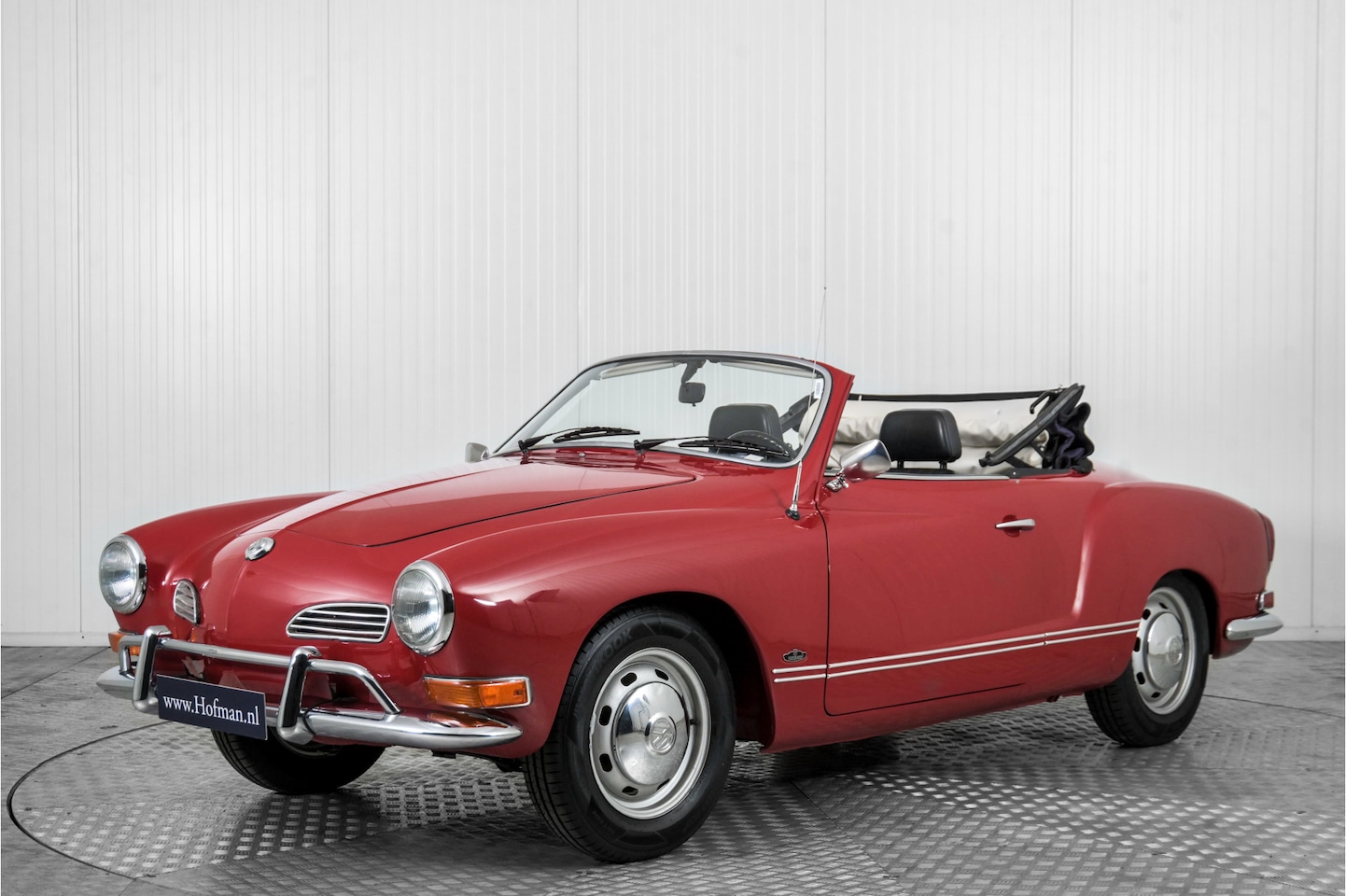 Volkswagen Karmann Ghia - cabrio . - AutoWereld.nl
